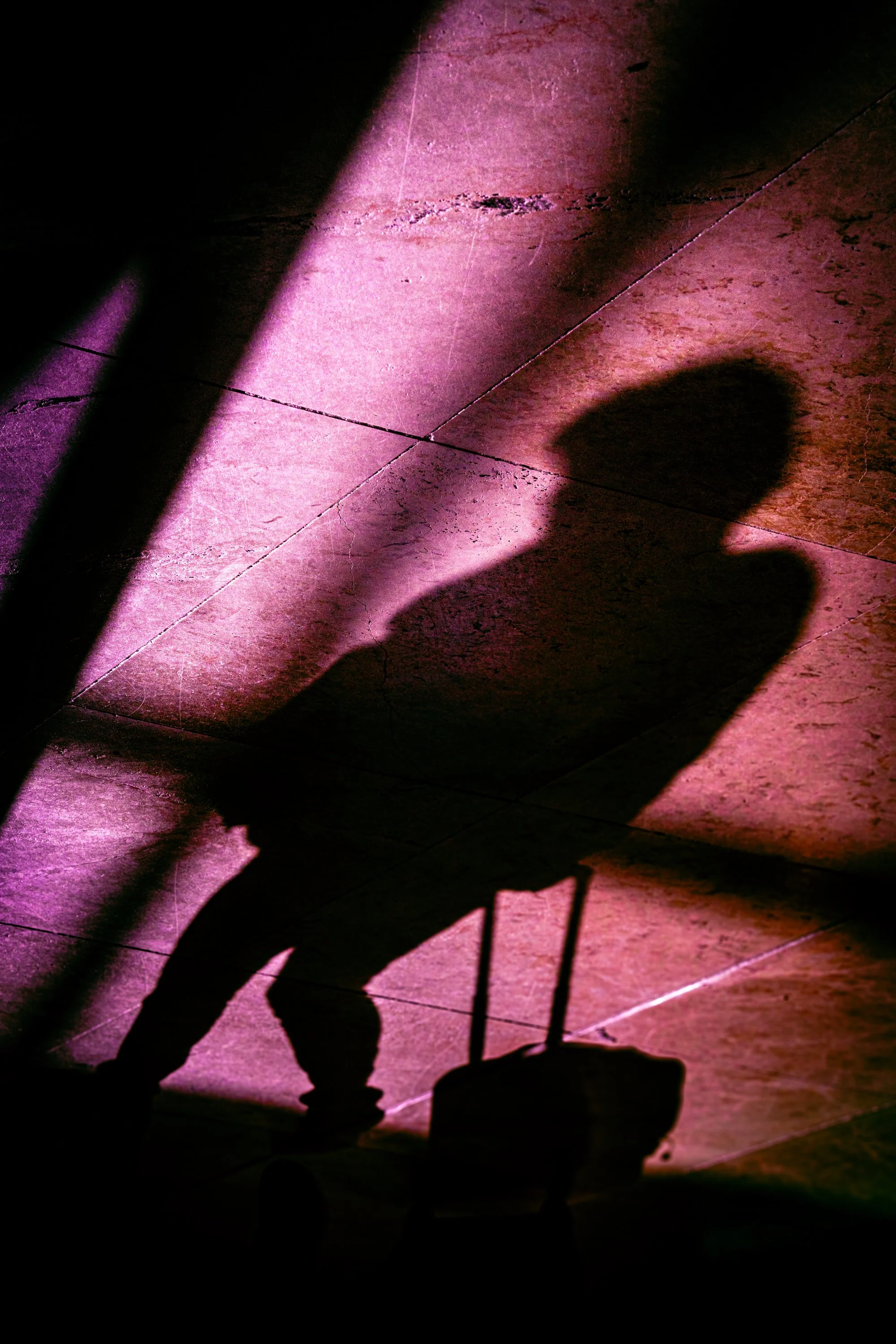 lila rush at madrid airport