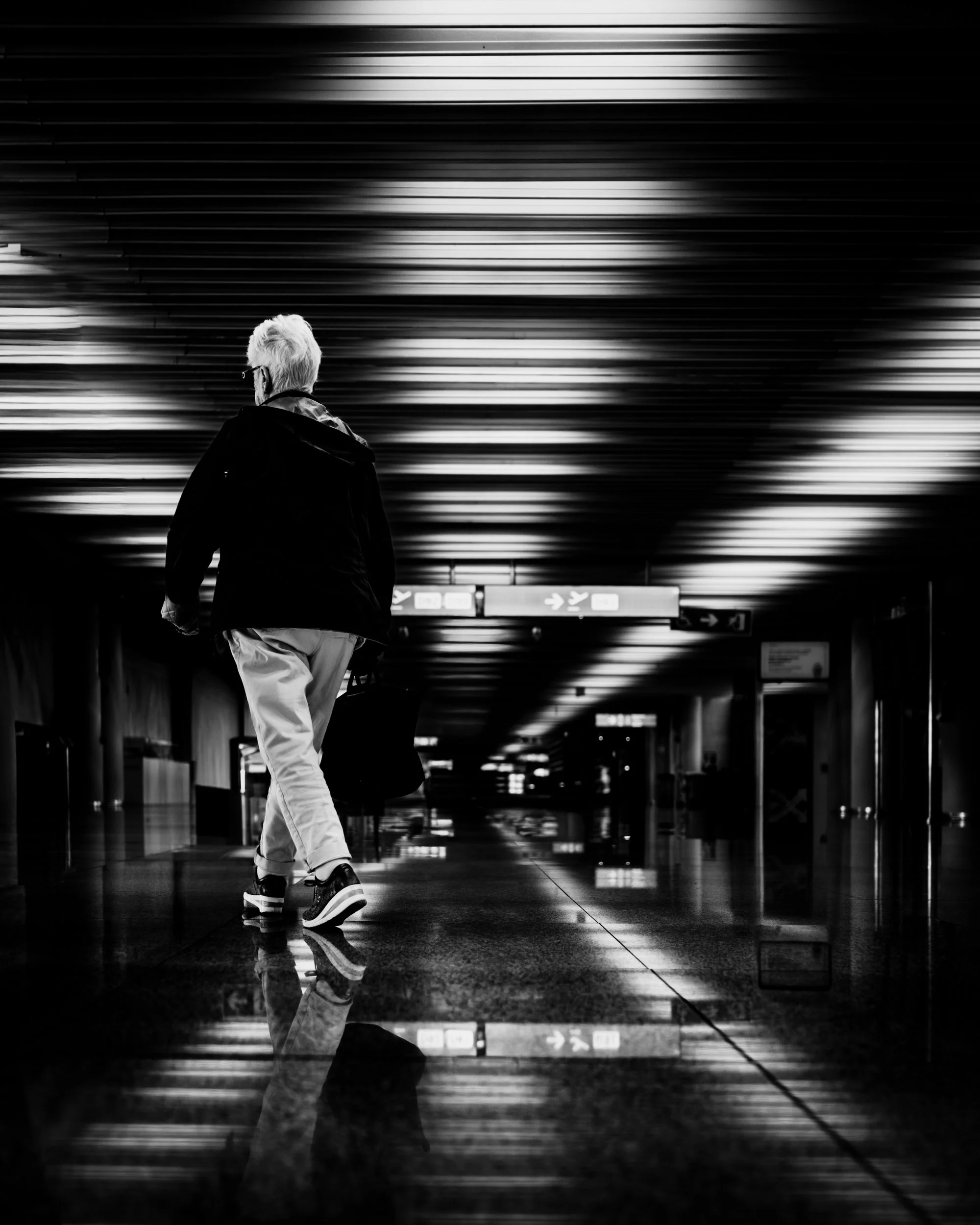 reflections at palma airport